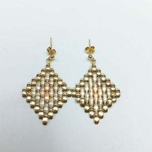 ARETES PAR ORO,ORO COMBINADO 14 K 7,00 GRMS (SEMINUEVO)