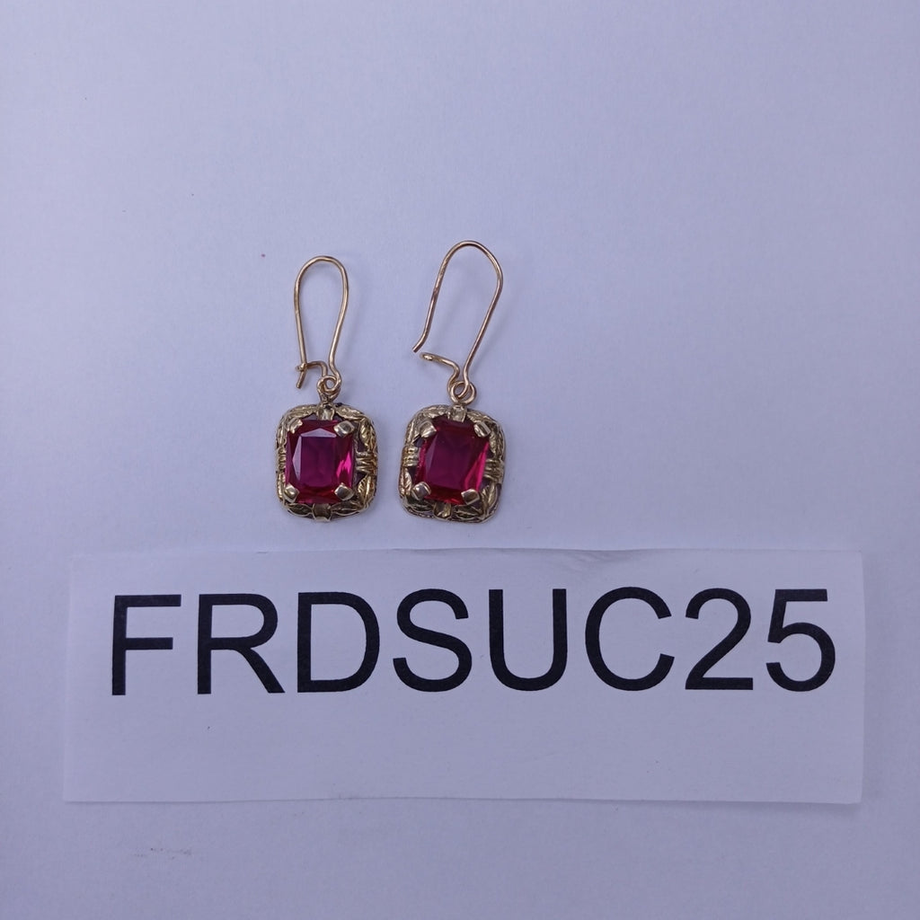 ARETES PAR ORO 14 K 4.1 GRMS (SEMINUEVO)