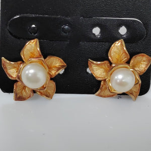 ARETES PAR ORO 14 K 5.6 GRMS (SEMINUEVO)
