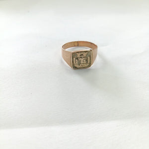 ANILLO DE GRADUACIÓN ORO 10 K 2.3 GRMS (SEMINUEVO)