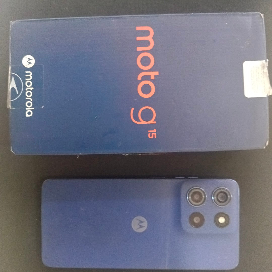 CELULAR MOTOROLA MOTO G15 XT2521-2 (2025) 512 GB 4 GB RAM (SEMINUEVO)