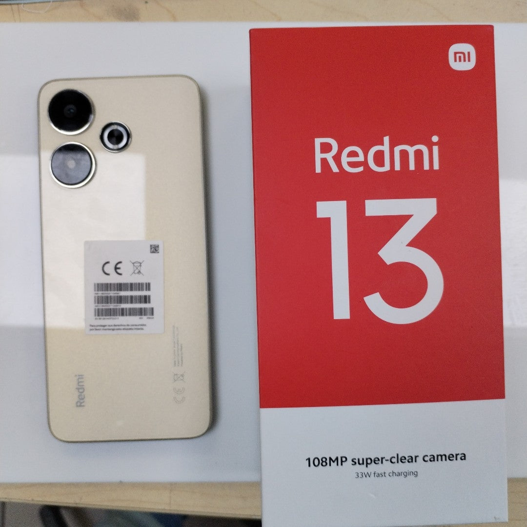 CELULAR XIAOMI REDMI 13 24049RN28L (2024) 256 GB 8 GB RAM (SEMINUEVO)
