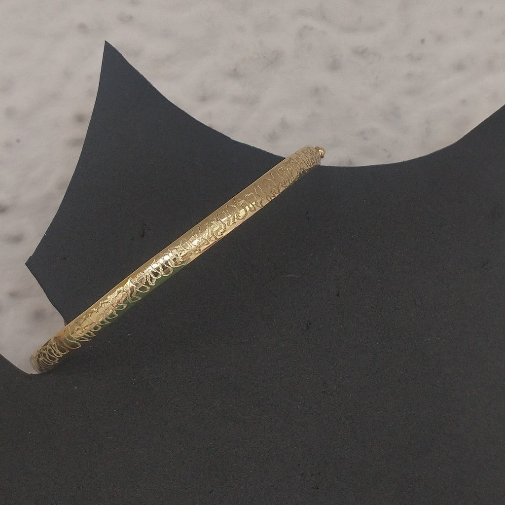 PULSERA RIGIDA ORO 14 K 7.6 GRMS (SEMINUEVO)