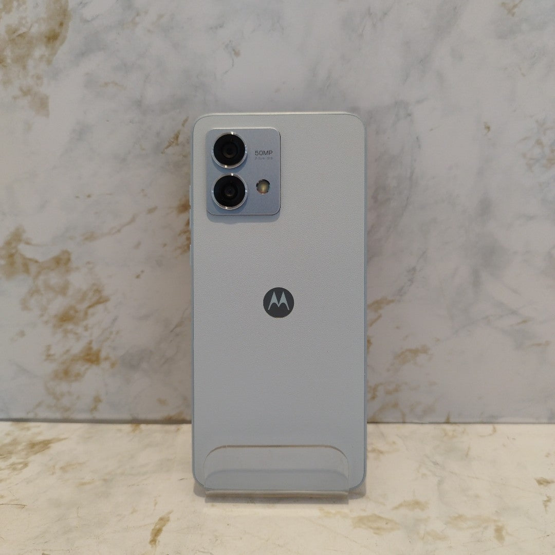 CELULAR MOTOROLA MOTO G84 XT2347-1 (2023) 256 GB 8 GB RAM (SEMINUEVO)