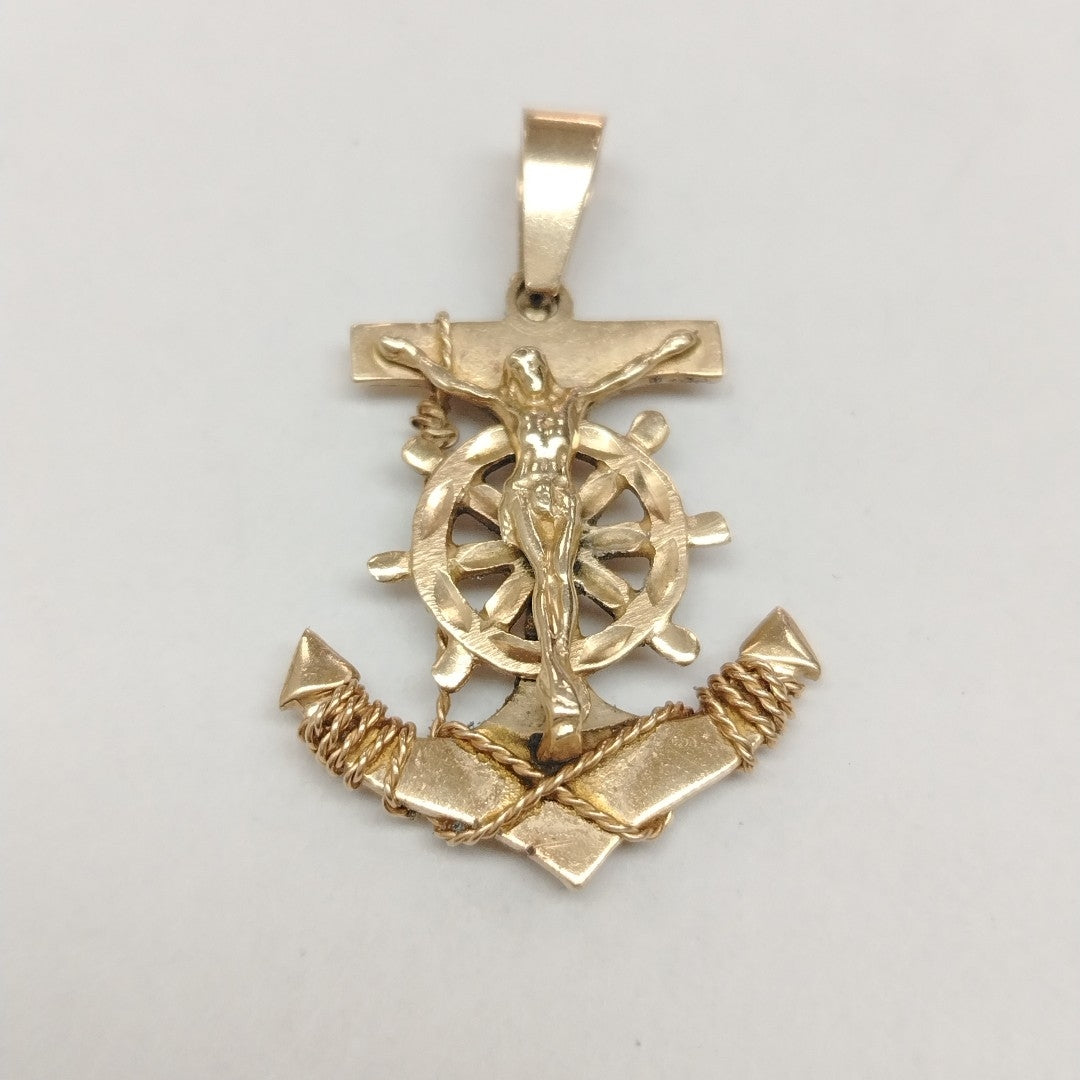 CRISTO EN ANCLA ORO 14 K 5,60 GRMS (SEMINUEVO)
