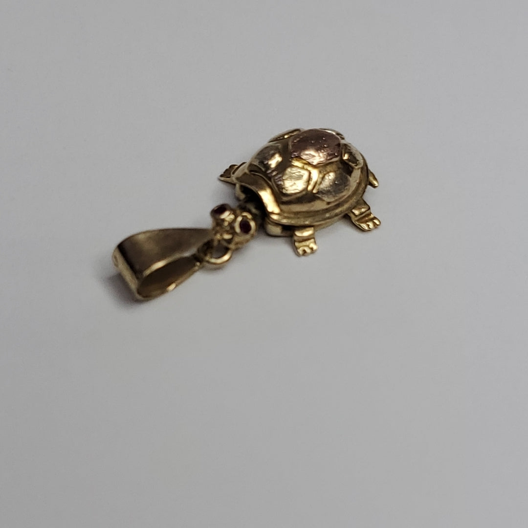 DIJE ORO 14 K 2.2 GRMS (SEMINUEVO)