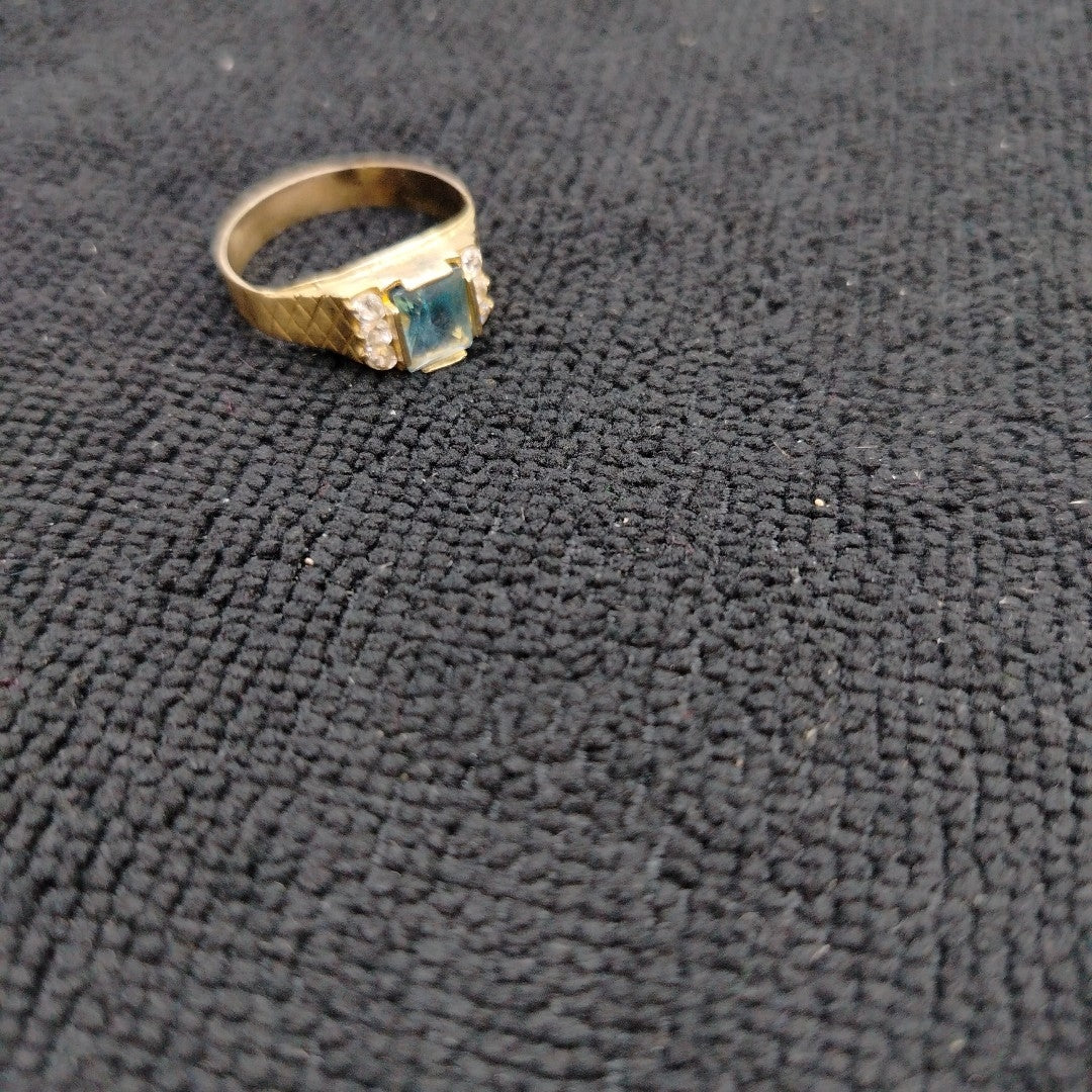 ANILLO ORO 10 K 3.5 GRMS (SEMINUEVO)