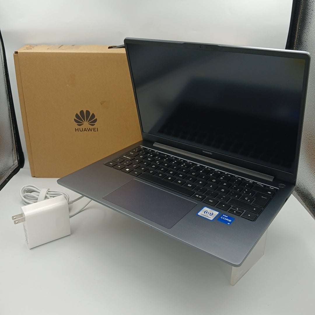 LAPTOP HUAWEI MATEBOOK D14 MDF-X (2024) 512 GB SSD 16 GB RAM (SEMINUEVO)