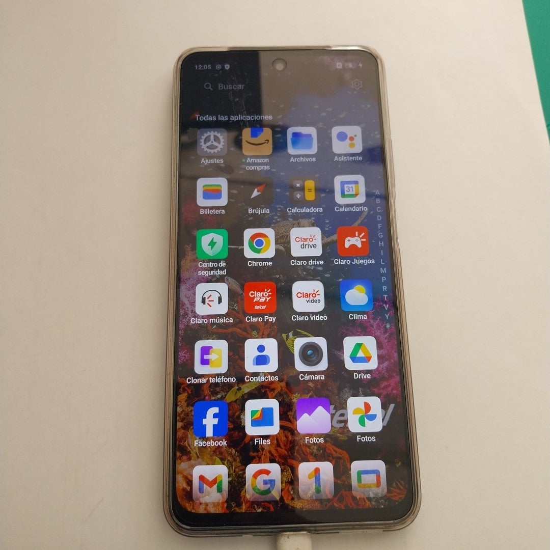 CELULAR REALME C75 RMX3941 (2025) 256 GB 8 GB RAM (SEMINUEVO)