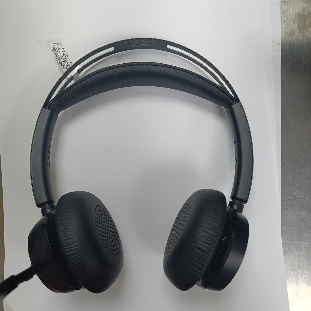 AUDIFONOS PLANTRONICS VOYAGER FOCUS 2 UC INALAMBRICO OVER EAR (SEMINUEVO)