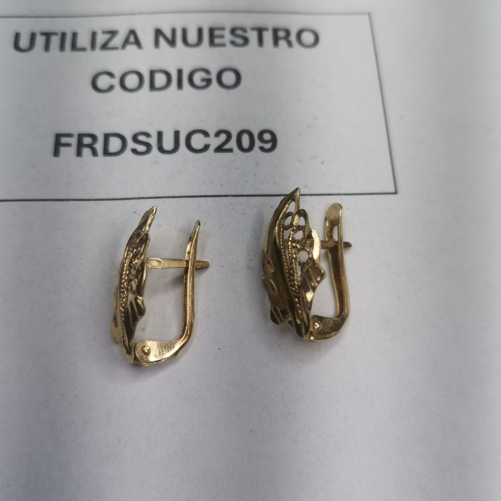 ARETES PAR ORO 14 K 2.5 GRMS (SEMINUEVO)