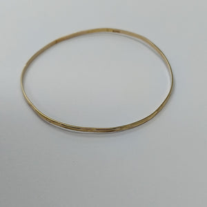 PULSERA RIGIDA ORO 14 K 3.5 GRMS (SEMINUEVO)