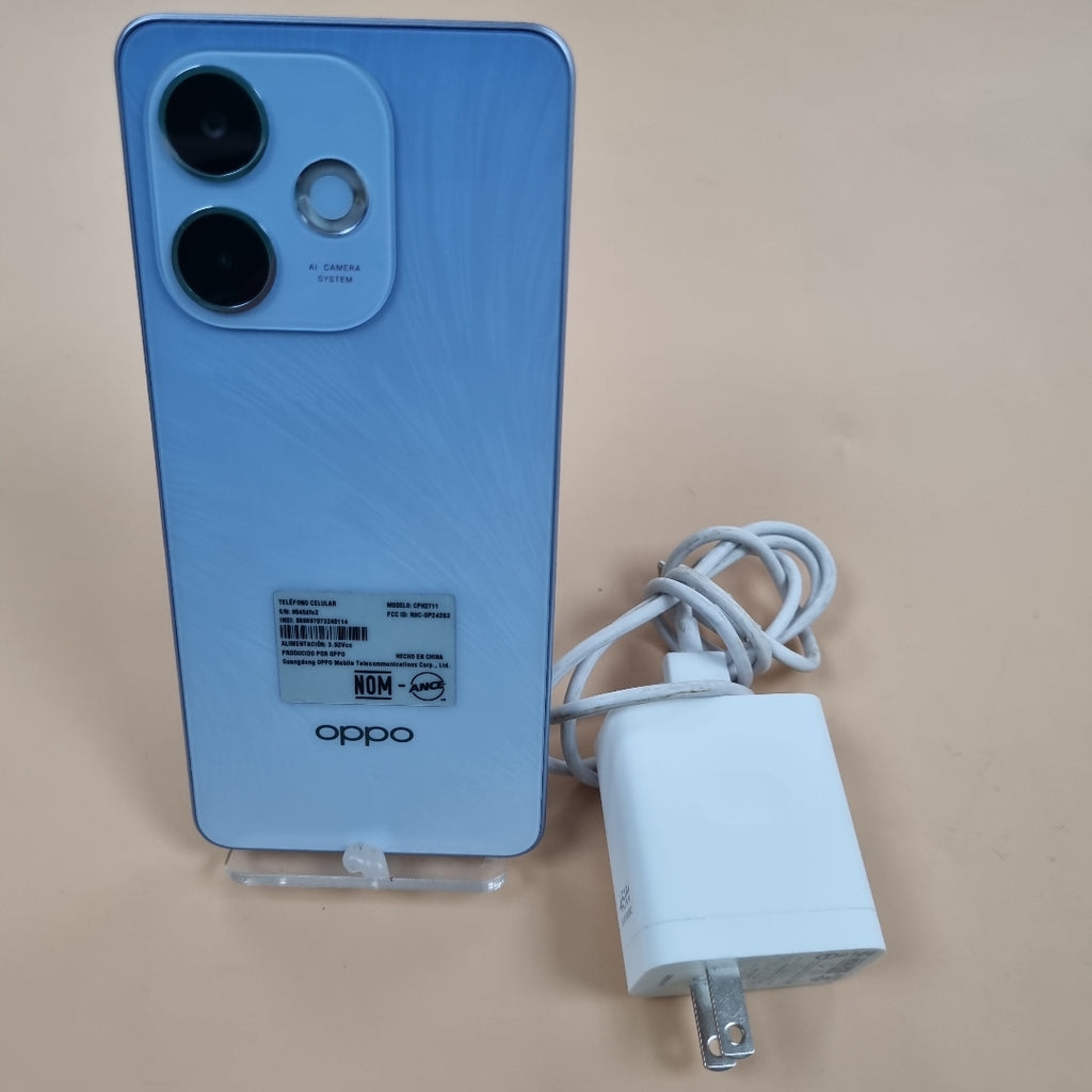 CELULAR OPPO  A5 PRO CPH2711 (2025) 256 GB 8 GB RAM (SEMINUEVO)