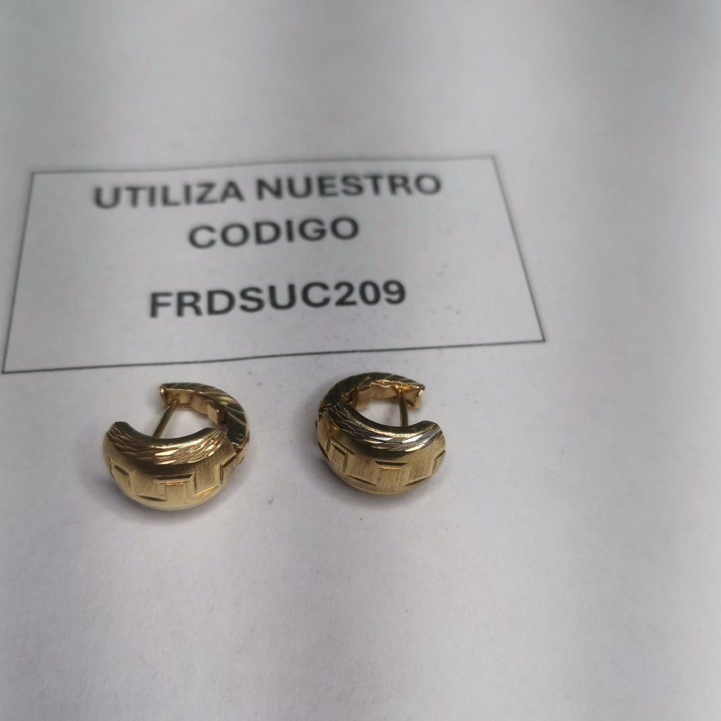 ARETES PAR ORO 14 K 2.9 GRMS (SEMINUEVO)
