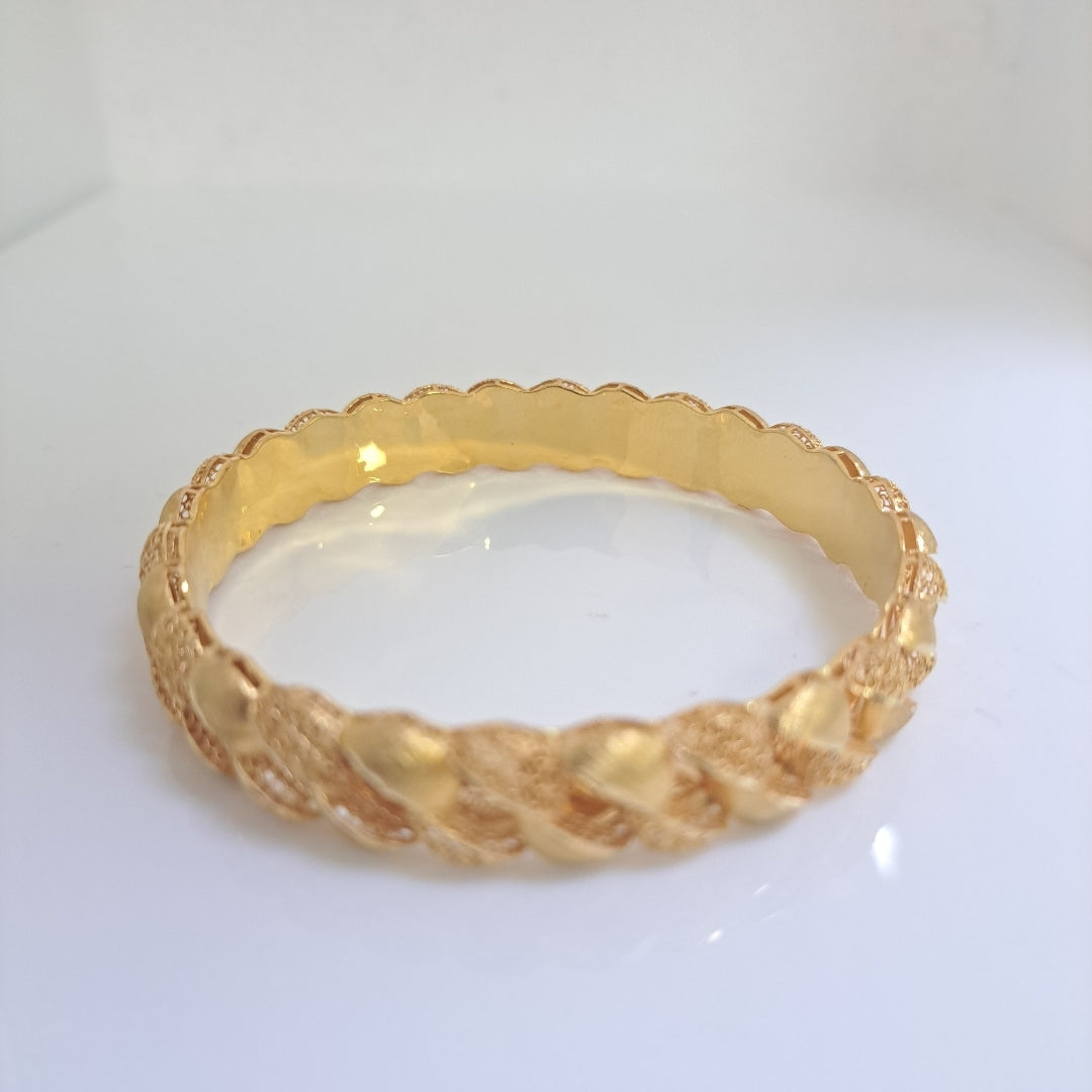 PULSERA RIGIDA ORO 18 K 15.5 GRMS (SEMINUEVO)