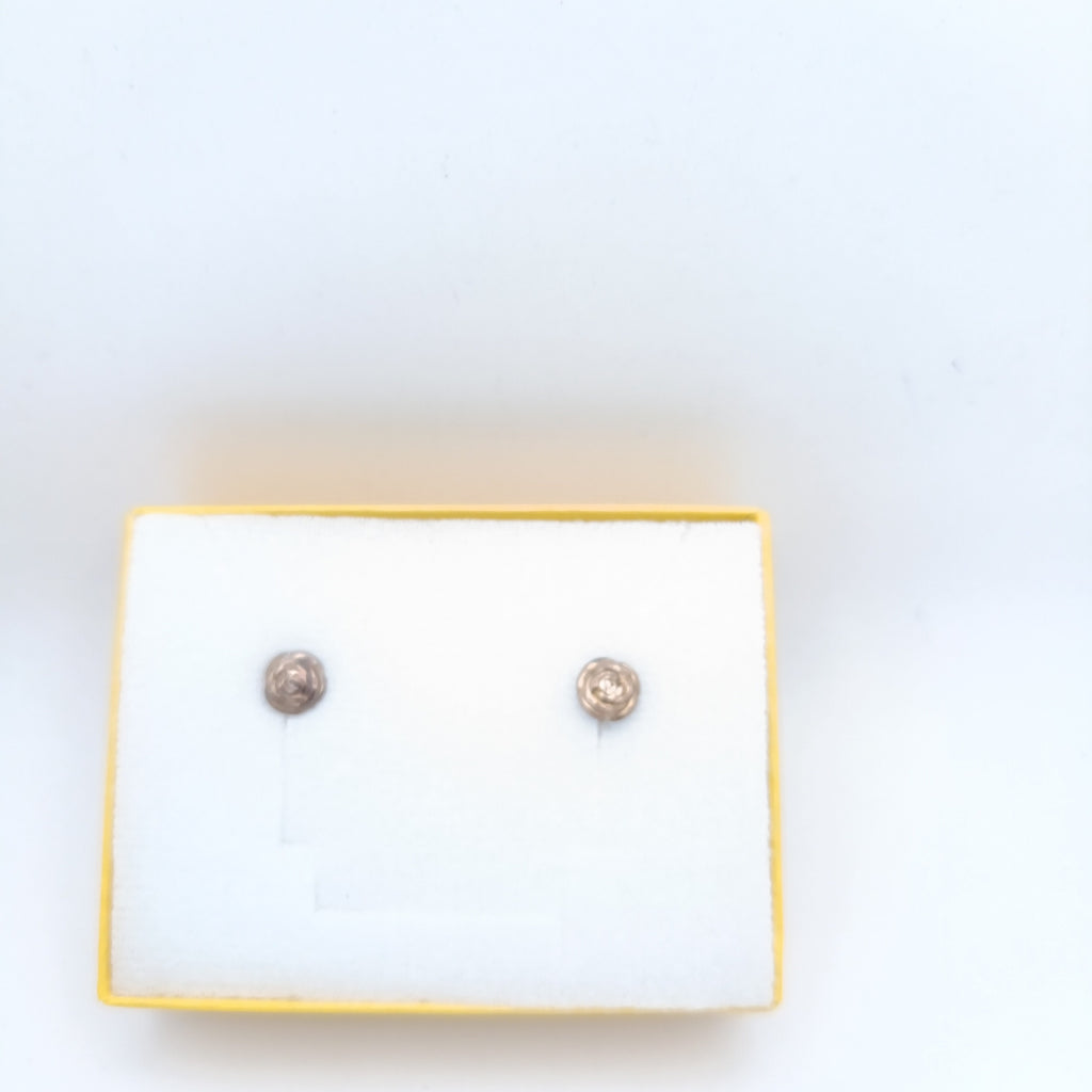 ARETES PAR ORO 8 K 1.6 GRMS (SEMINUEVO)