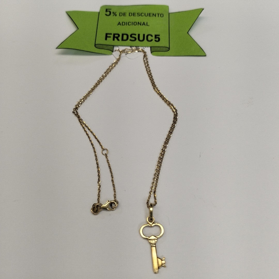 CADENA, DIJE ORO 14 K 2.5 GRMS (SEMINUEVO)