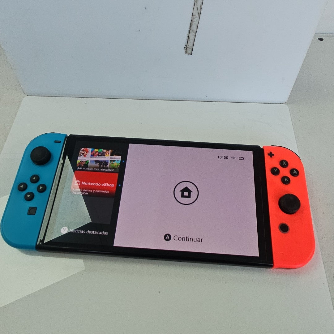 CONSOLA DE VIDEOJUEGO NINTENDO SWITCH OLED 64 GB (SEMINUEVO)