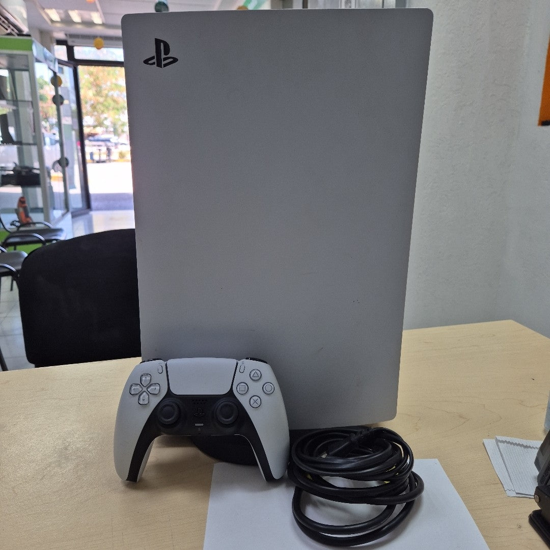 CONSOLA DE VIDEOJUEGO SONY PS5 DIGITAL 825 SSD (SEMINUEVO)