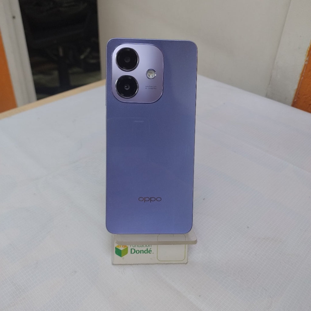 CELULAR OPPO  A40 CPH2669 (2024) 256 GB 4 GB RAM (SEMINUEVO)