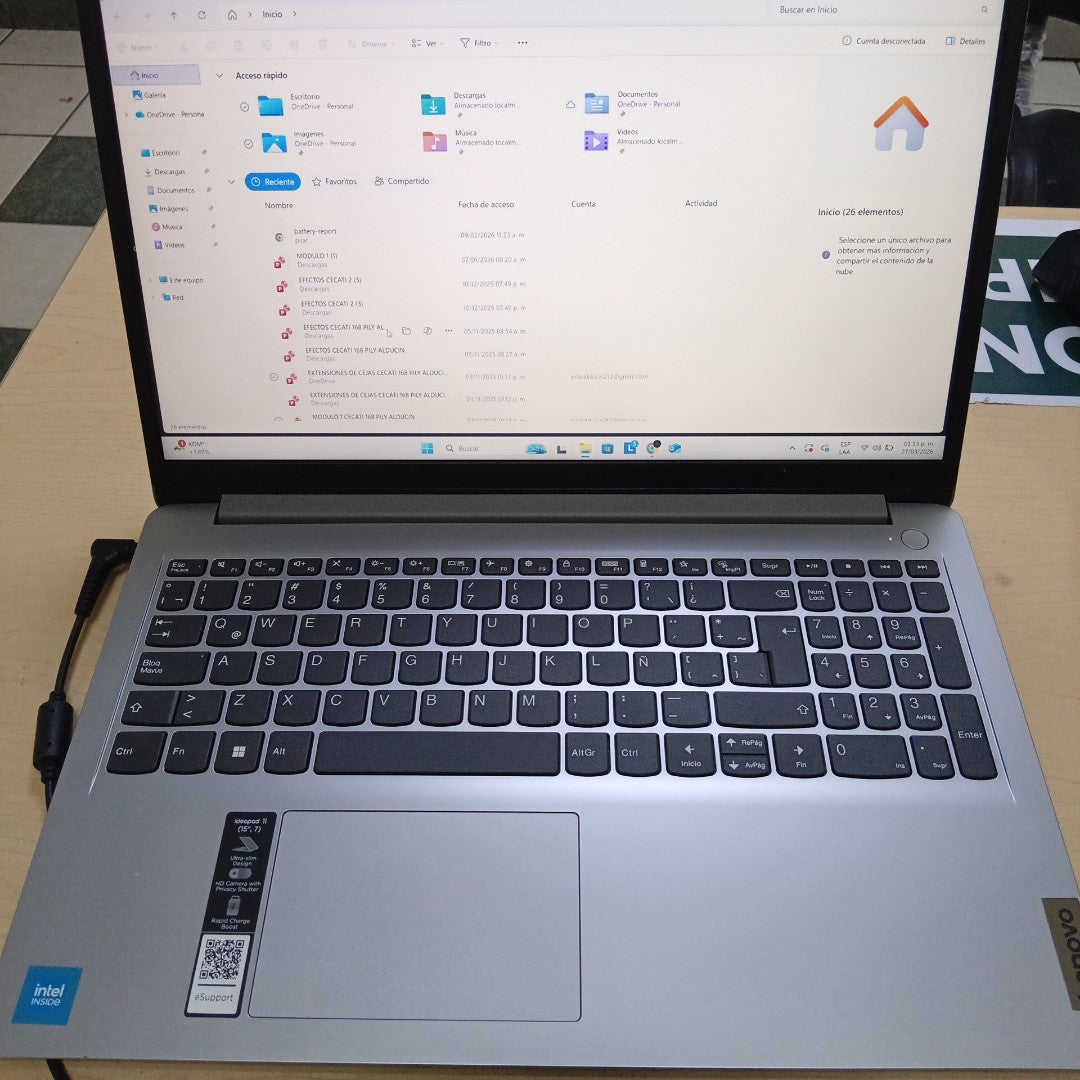 LAPTOP LENOVO IDEAPAD 1 15IGL7 (2025) 256 GB SSD 8 GB RAM (SEMINUEVO)