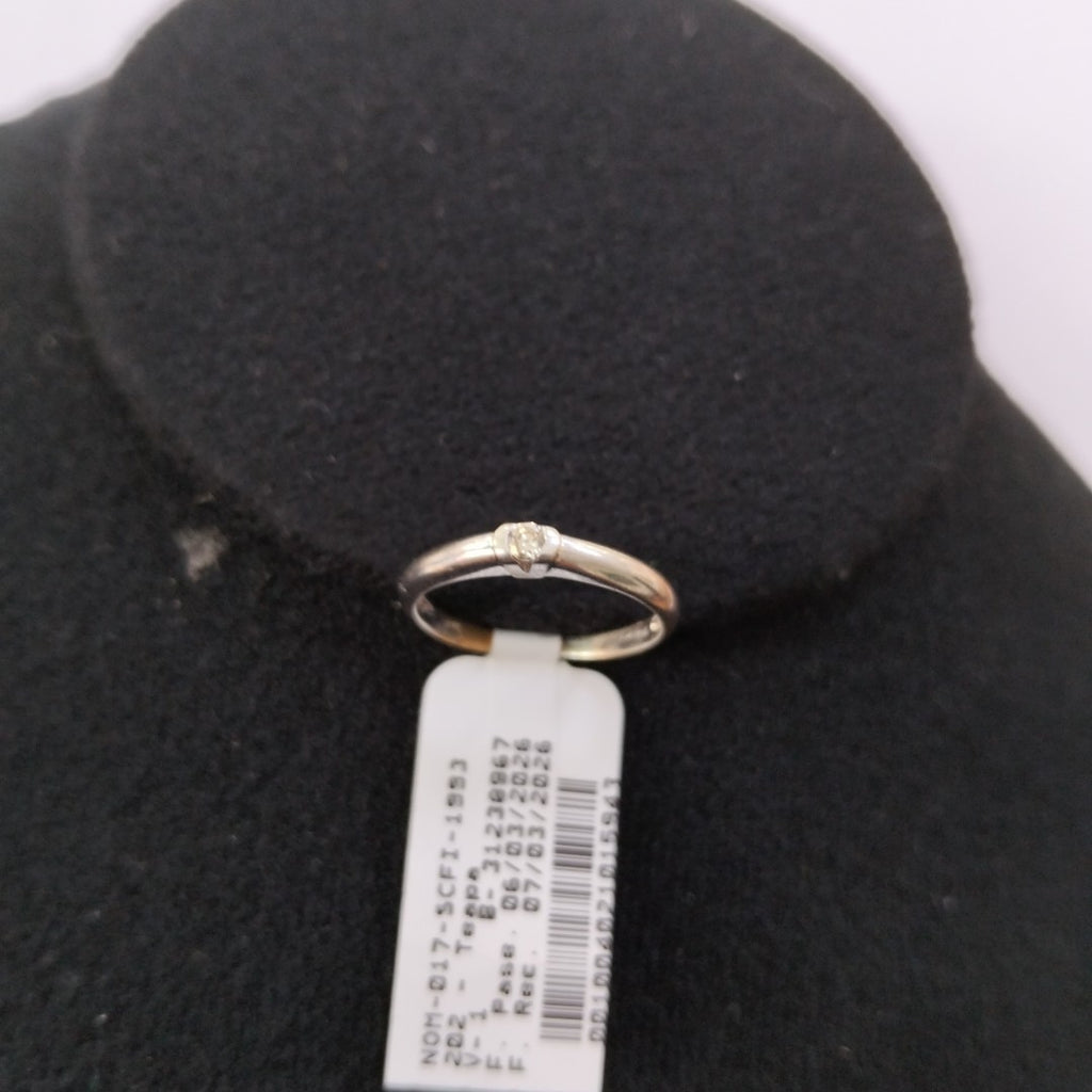 SOLITARIO ORO 14 K 1.5 GRMS (SEMINUEVO)