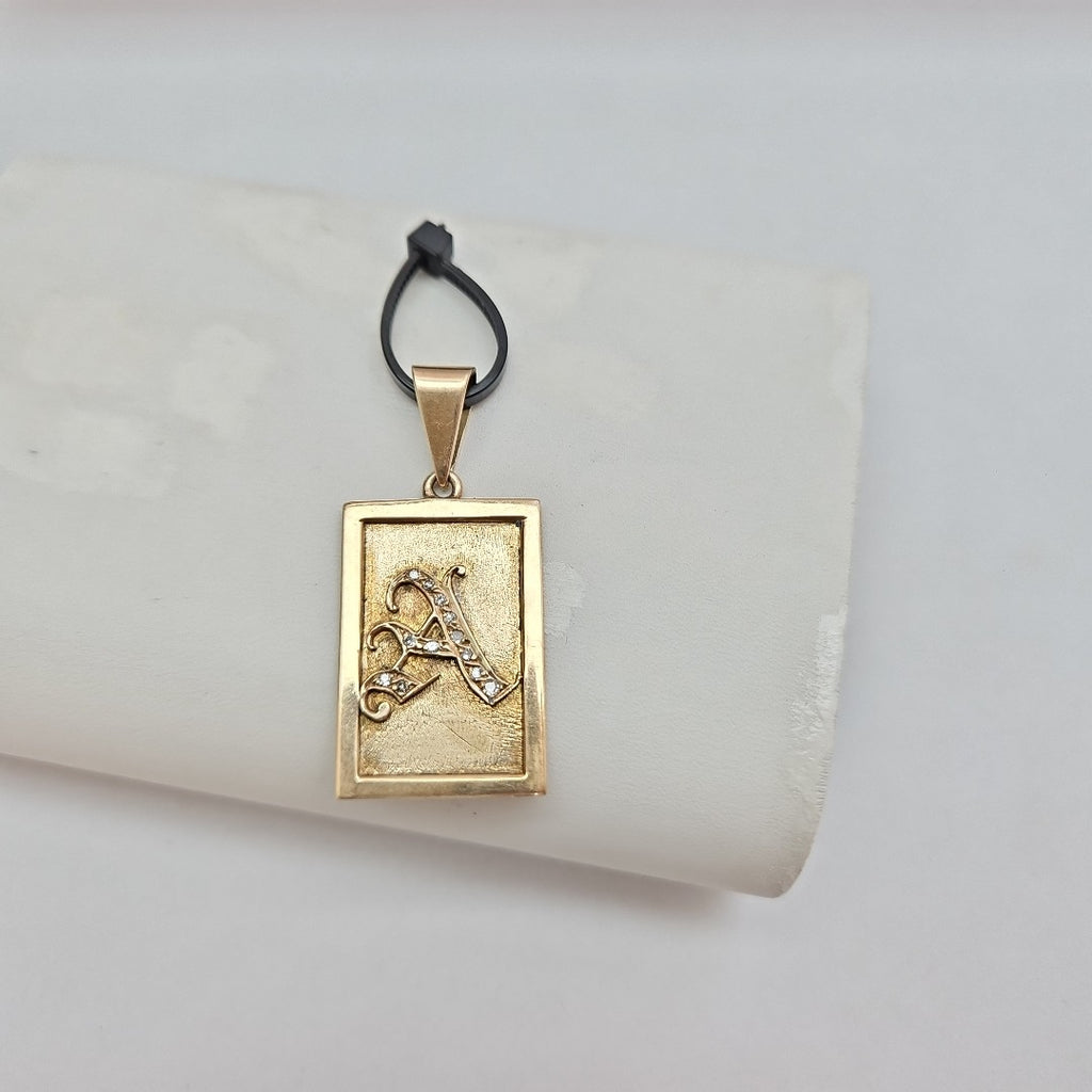 DIJE ORO 14 K 6,40 GRMS (SEMINUEVO)