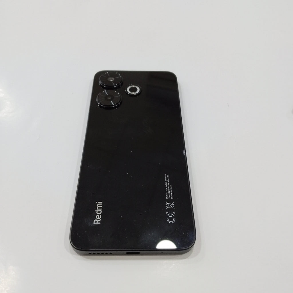 CELULAR XIAOMI REDMI 13 24049RN28L (2024) 256 GB 8 GB RAM (SEMINUEVO)
