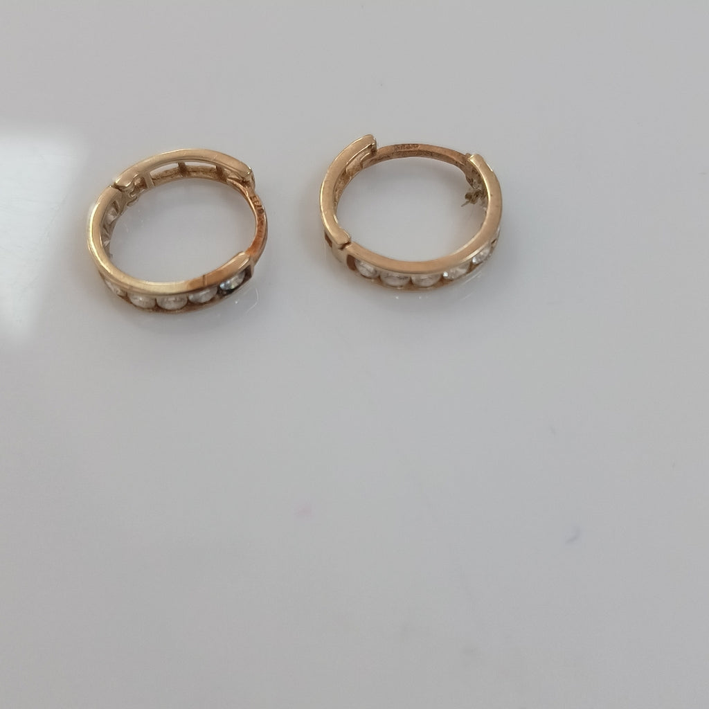 ARRACADAS PAR ORO 10 K 1.4 GRMS (SEMINUEVO)