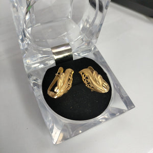 ARETES PAR ORO 14 K 2.4 GRMS (SEMINUEVO)