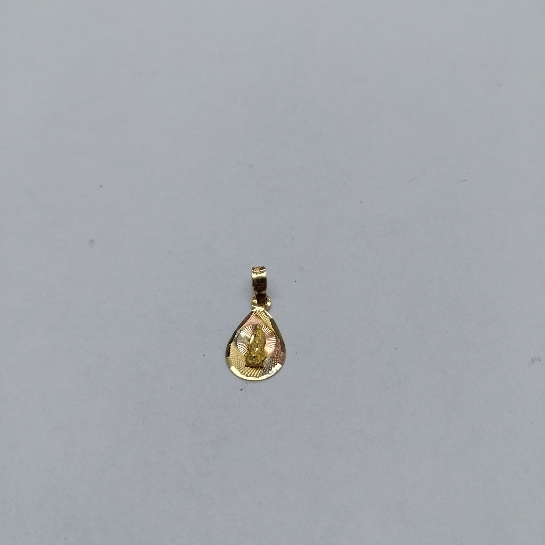 MEDALLA PERSONAL ORO 10 K 0.6 GRMS (SEMINUEVO)