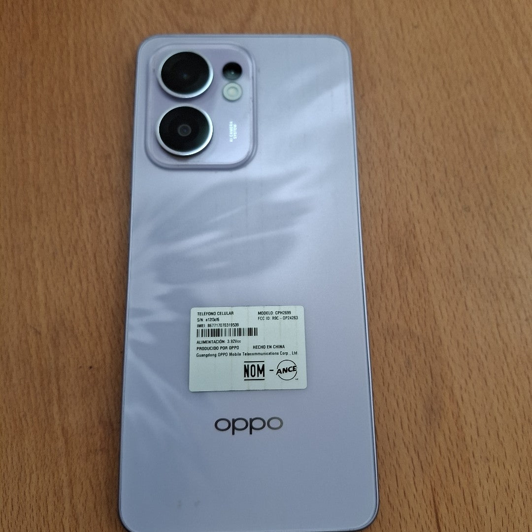 CELULAR OPPO  RENO 13F 5G CPH2699 (2025) 256 GB 12 GB RAM (SEMINUEVO)