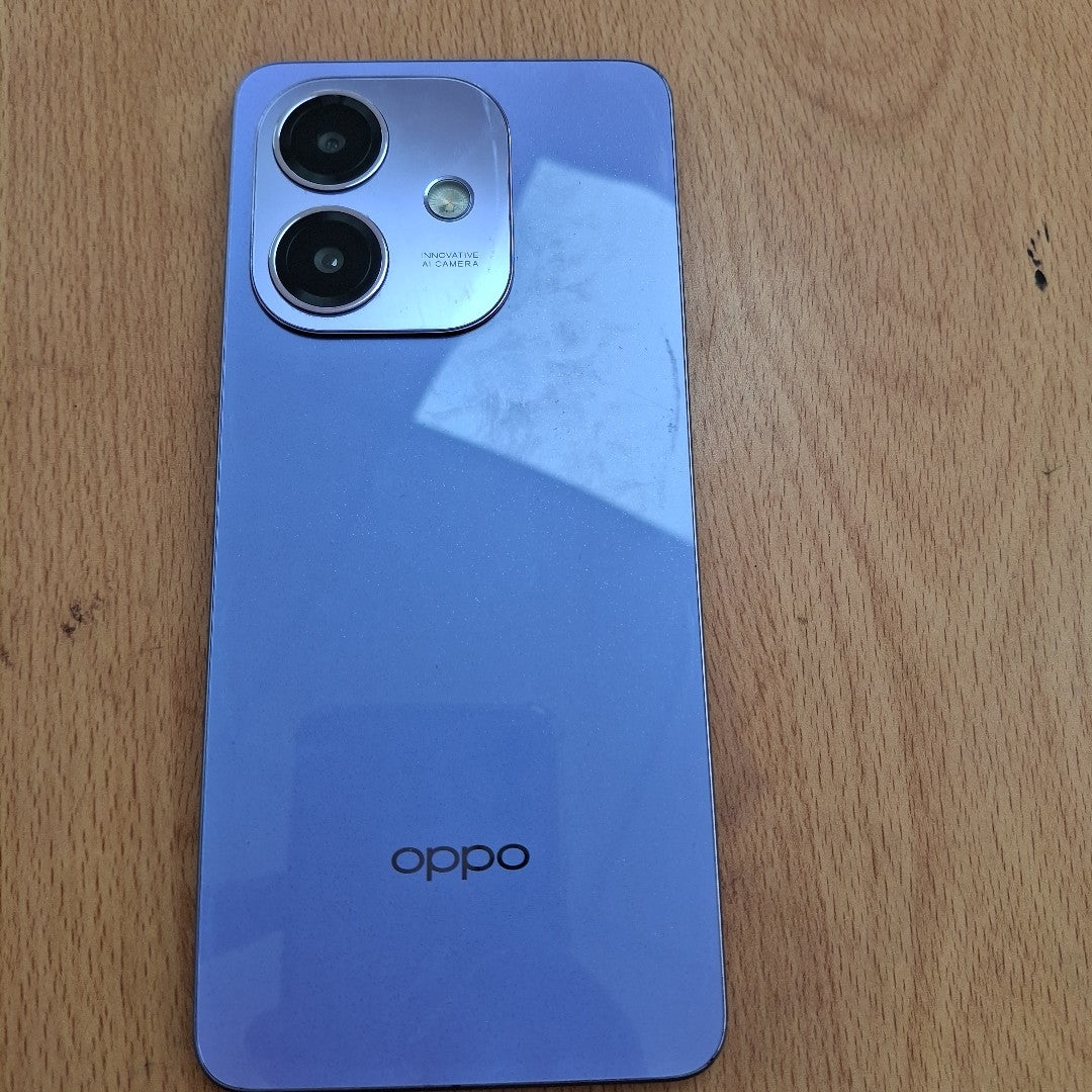 CELULAR OPPO  A40 CPH2669 (2024) 256 GB 4 GB RAM (SEMINUEVO)