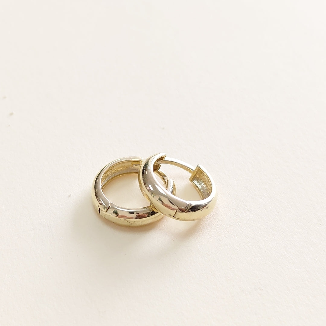 HUGGIES ORO 10K 1.8 (NUEVO)