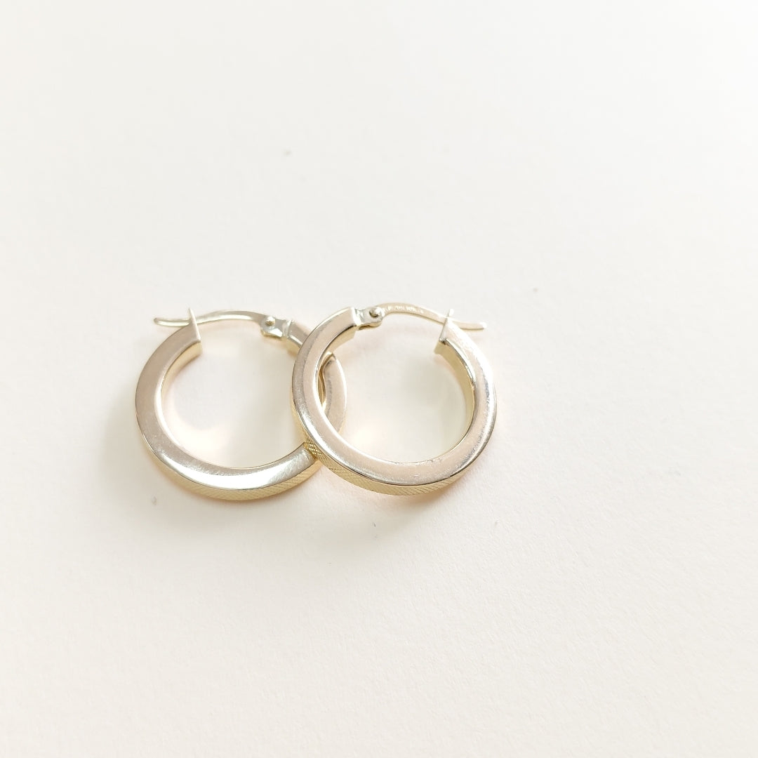 ARRACADAS ORO 10K 2.5 (NUEVO)