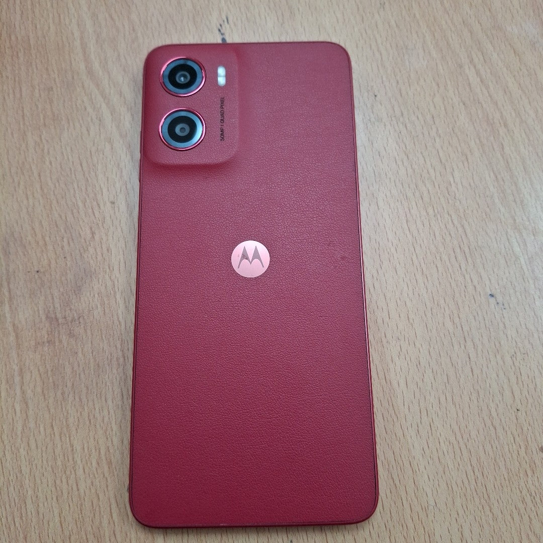 CELULAR MOTOROLA MOTO G05 XT2523-2 (2025) 128 GB 4 GB RAM (SEMINUEVO)