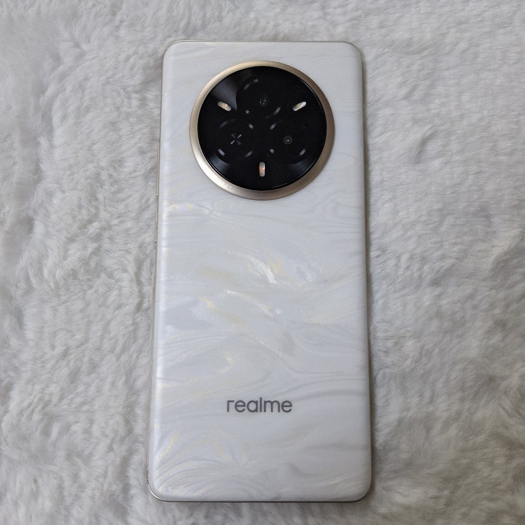 CELULAR REALME 14 PRO 5G RMX5056 (2025) 256 GB 8 GB RAM (SEMINUEVO)