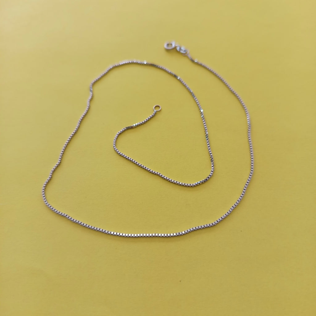 CADENA ORO BLANCO 14 K 2.6 GRMS (SEMINUEVO)