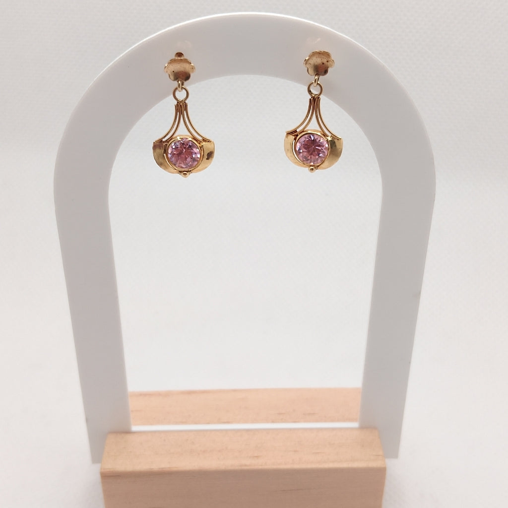 ARETES PAR ORO 14 K 1.8 GRMS (SEMINUEVO)