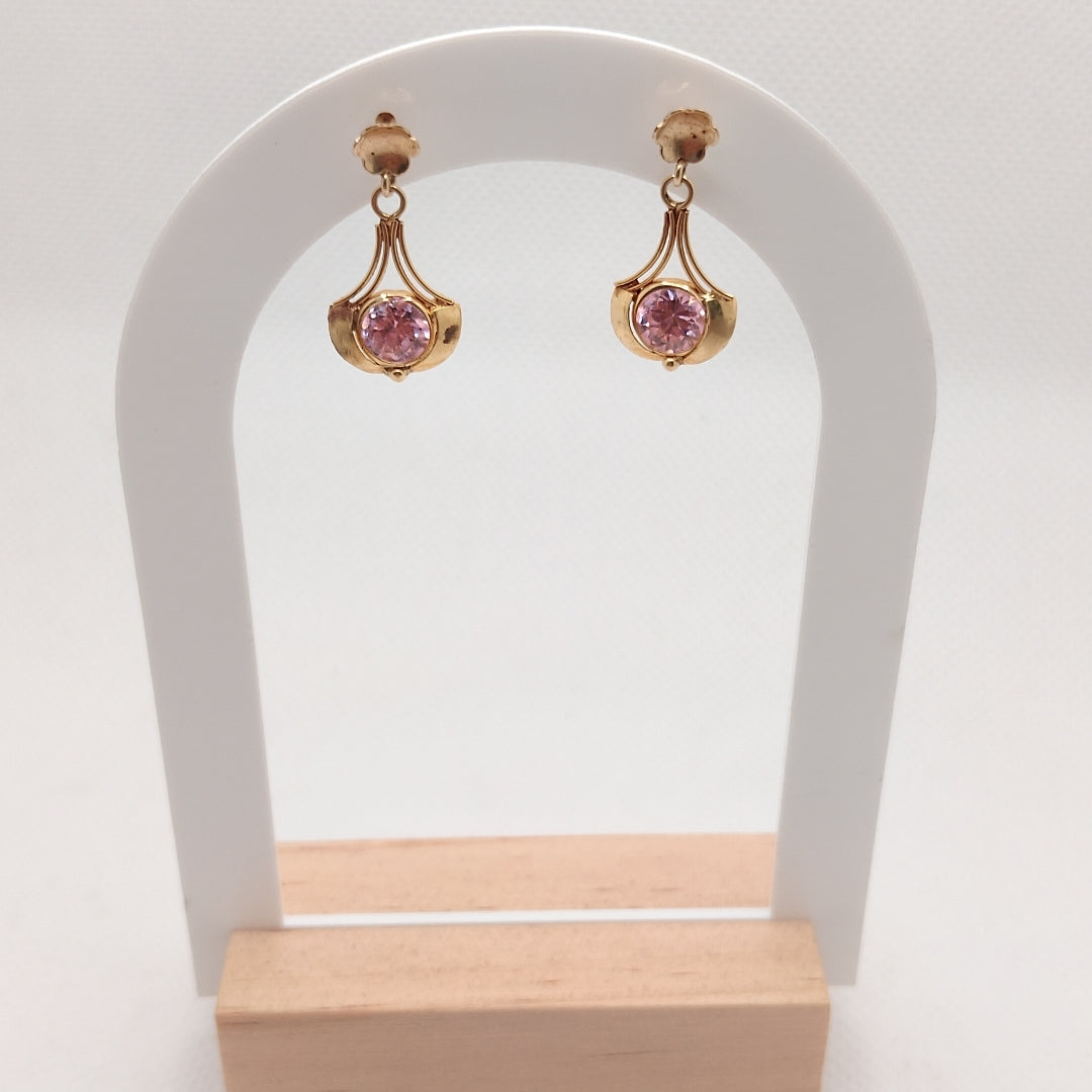 ARETES PAR ORO 14 K 1.8 GRMS (SEMINUEVO)