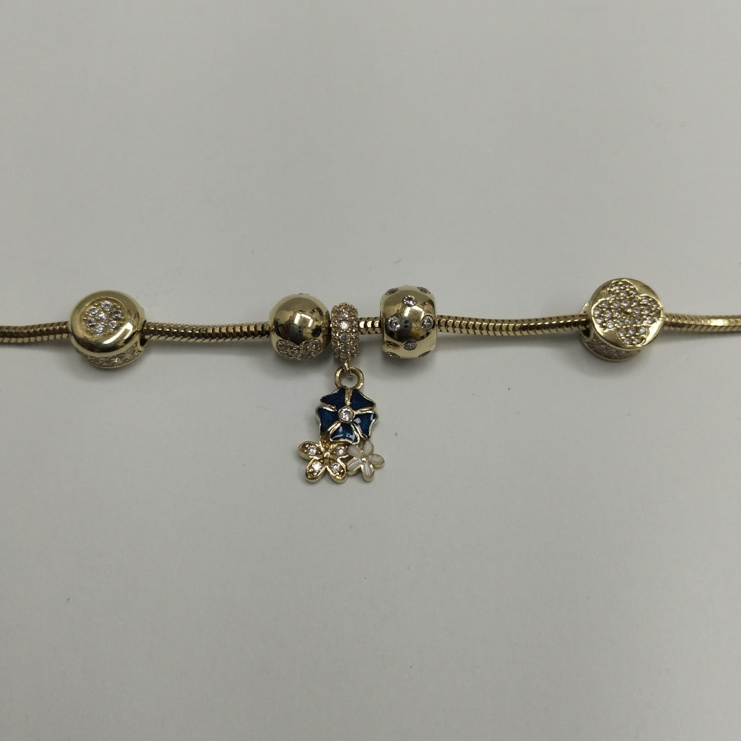 PULSERA CHARM ORO 14K 9.9 (NUEVO)