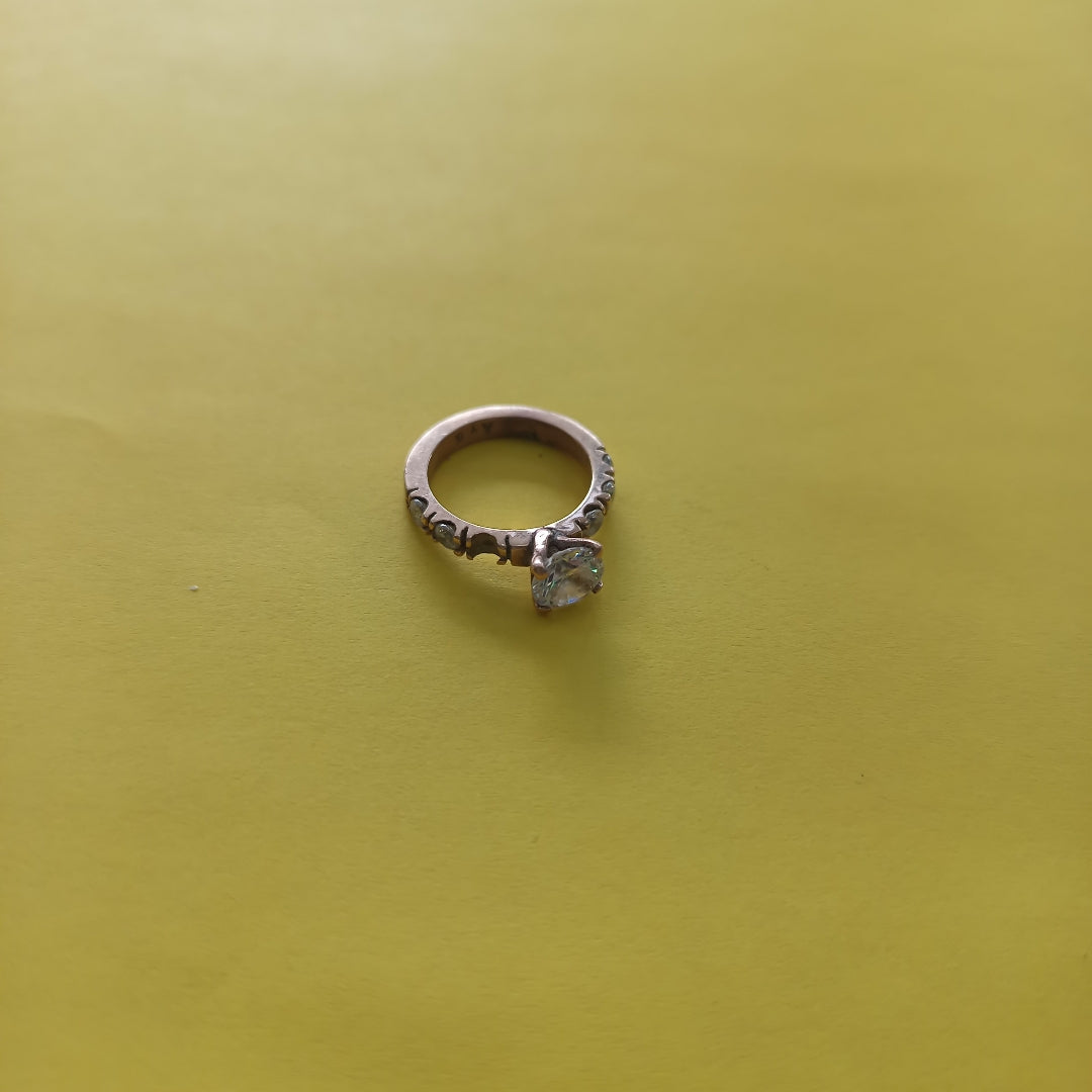 SOLITARIO ORO 8 K 4,00 GRMS (SEMINUEVO)