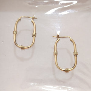 ARETES PAR ORO 14 K 2 GRMS (SEMINUEVO)