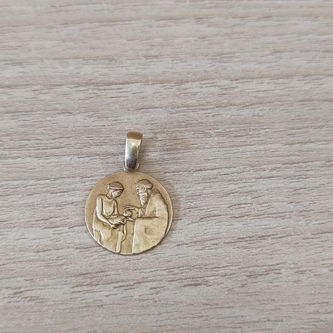 DIJE ORO 10 K 1.9 GRMS (SEMINUEVO)