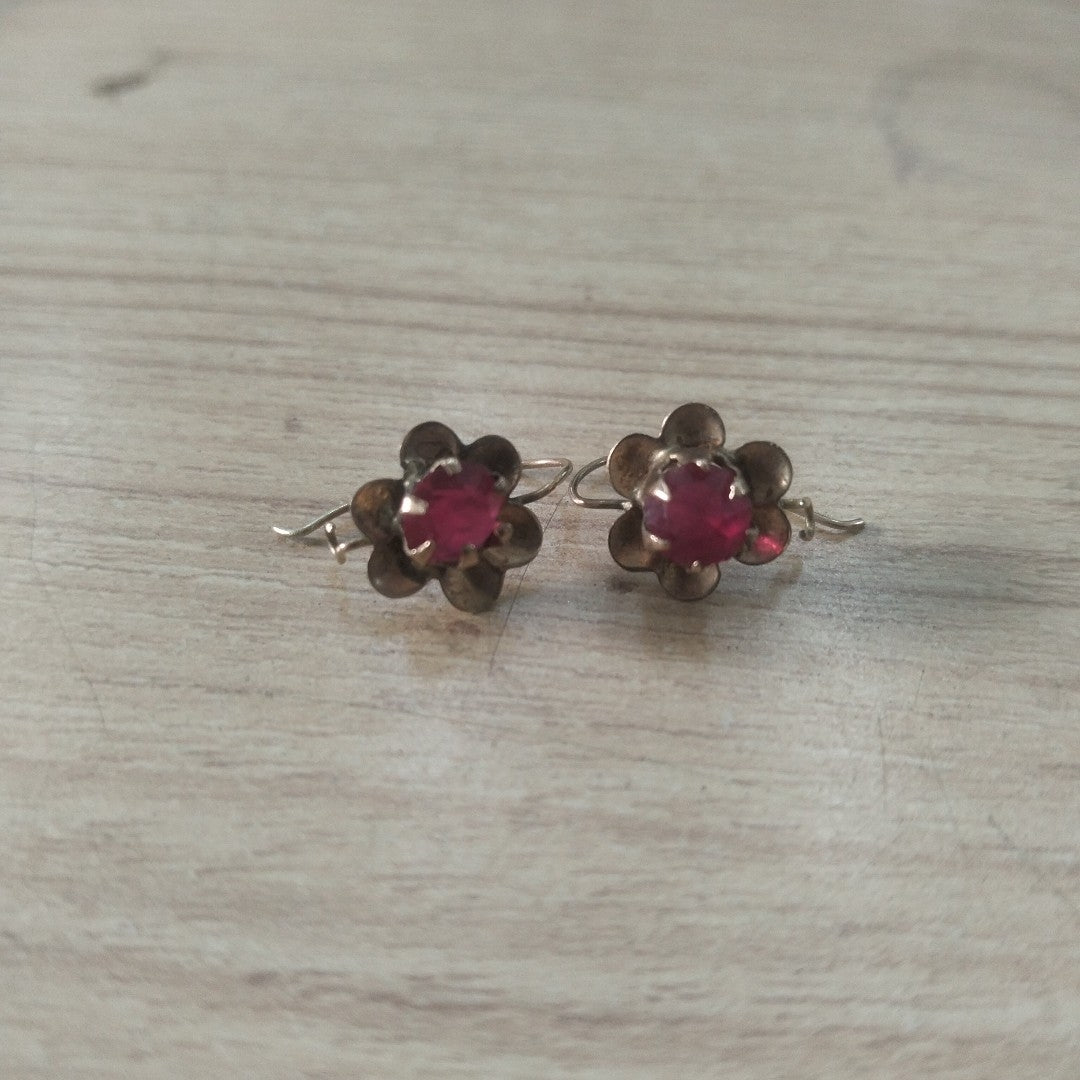 ARETES PAR ORO 10 K 0.8 GRMS (SEMINUEVO)