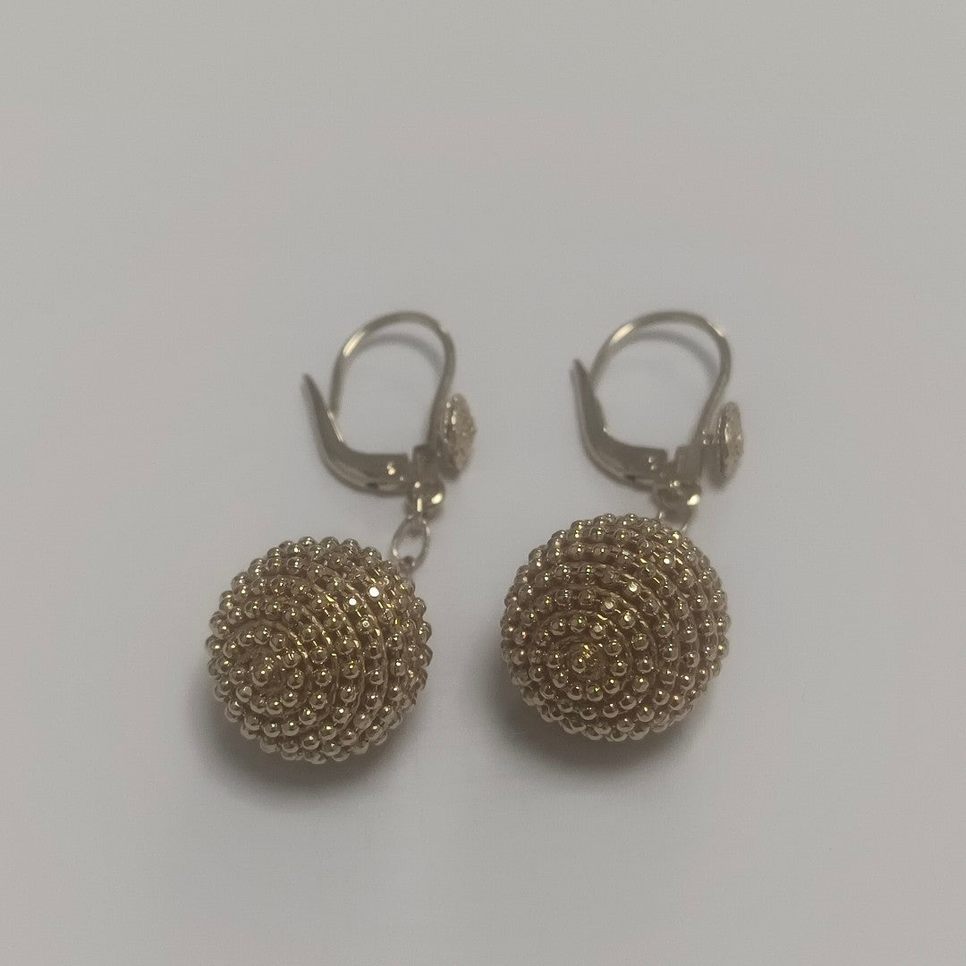 ARETES PAR ORO 14 K 7.6 GRMS (SEMINUEVO)