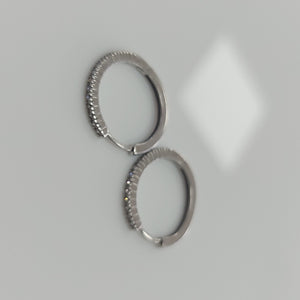ARRACADAS PAR ORO, ORO BLANCO 14 K 2.2 GRMS (SEMINUEVO)