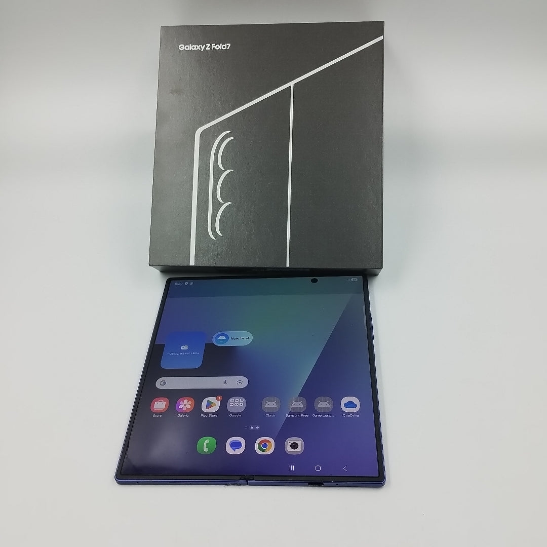 CELULAR SAMSUNG GALAXY Z FOLD7 SM-F966B (2025) 1 TB 16 GB RAM (SEMINUEVO)
