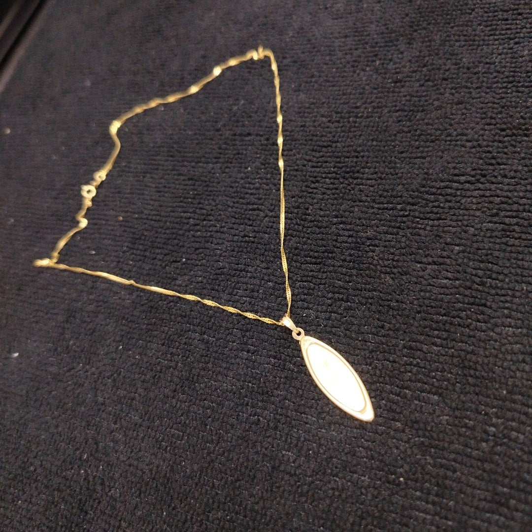 CADENA, MEDALLA RELIGIOSA ORO 14 K 1.8 GRMS (SEMINUEVO)