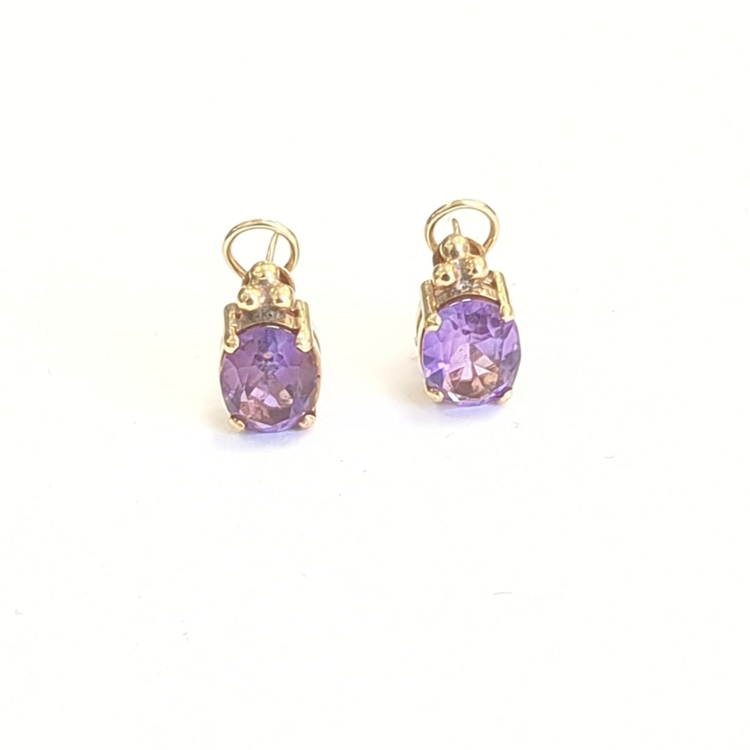 ARETES PAR ORO 14 K 6.8 GRMS (SEMINUEVO)